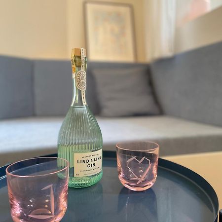 Urban Retreat I Modern Boho Apartments In Lovely Letna District - 10 Minutes From Old Town براغ المظهر الخارجي الصورة